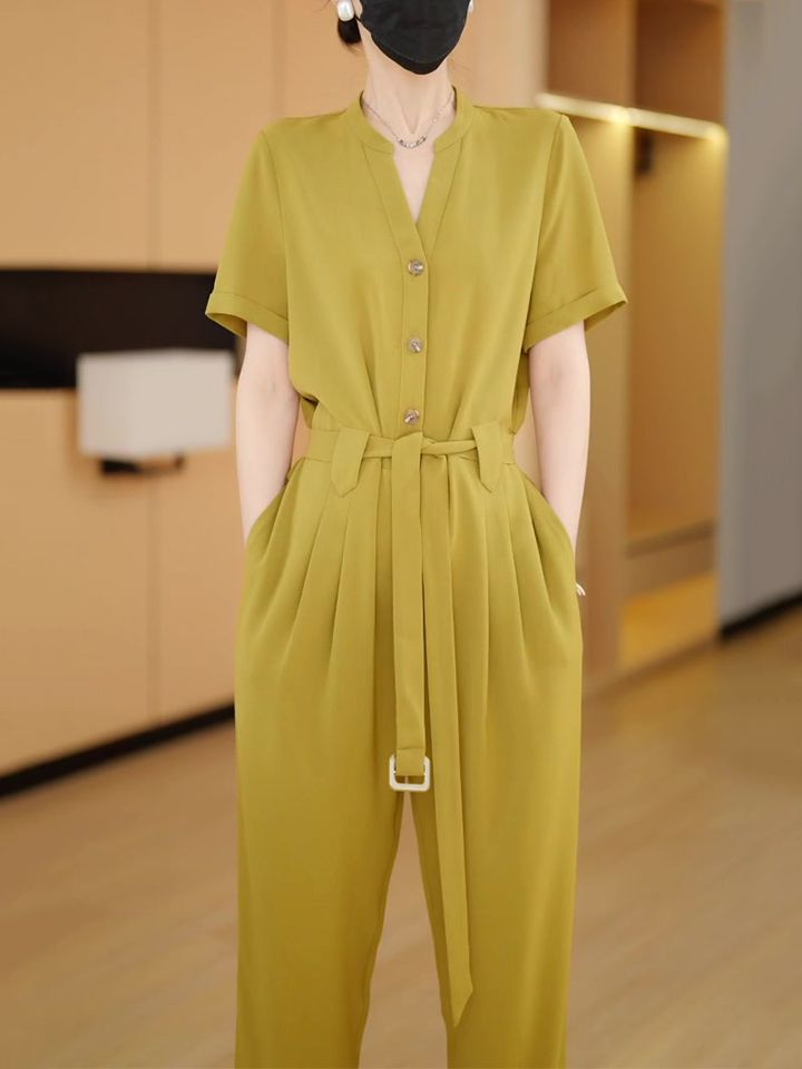 High-end fashion short-sleeved jumpsuit women's  summer new high-end temperament waist slimming pants jumpsuit