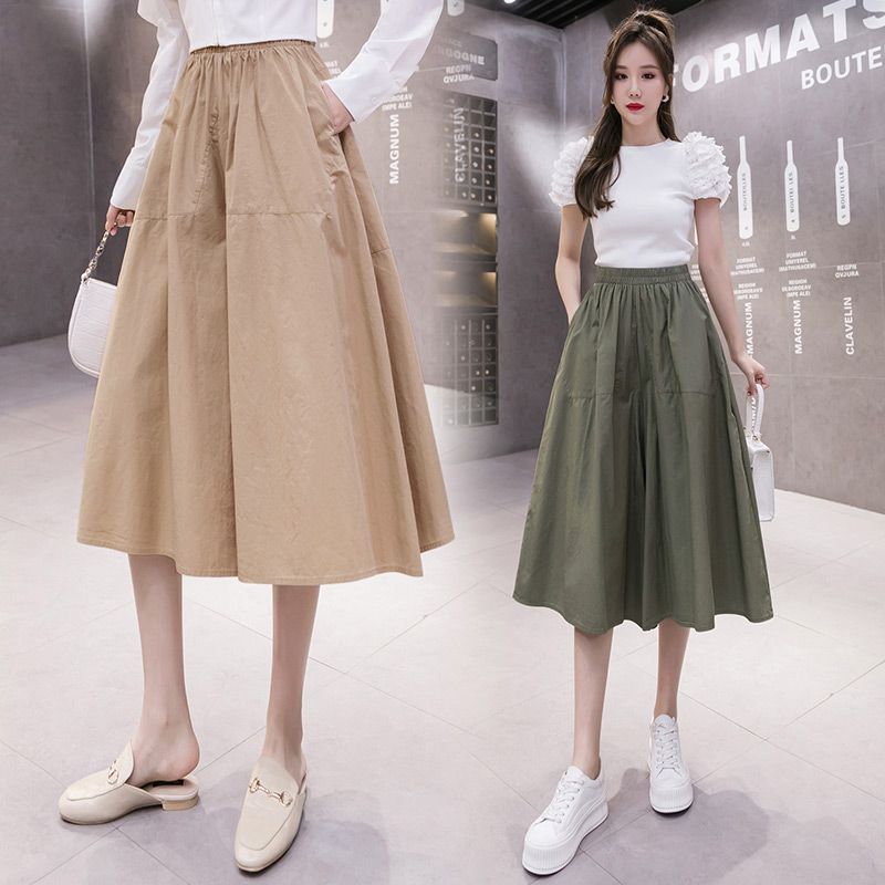 Black wide-leg trousers for women's summer new style, loose, pear-shaped body, women's three-point casual wide-leg trousers and skirts trendy
