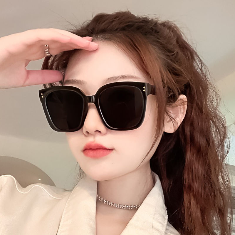 復古黑色方形2023新款網紅韓版潮大墨鏡女圓臉顯瘦防紫外線太陽鏡