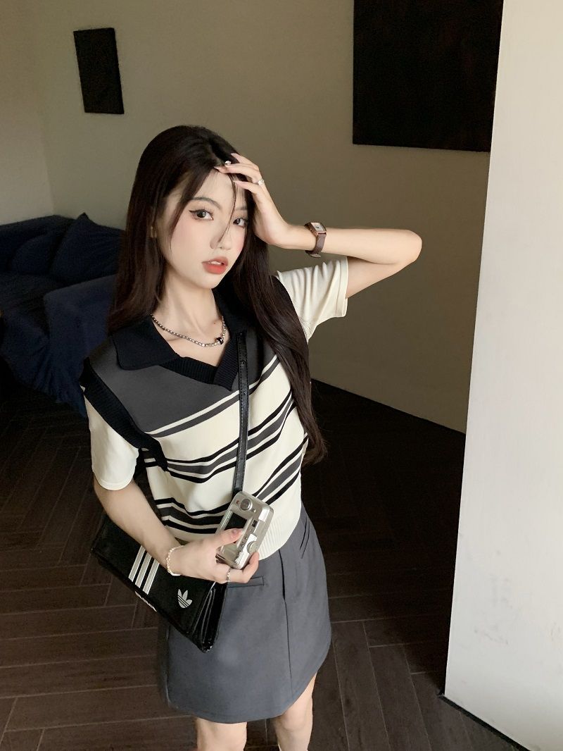 Fashion suit for women summer new slim fake two-piece polo collar sweater top half-length short skirt two-piece set