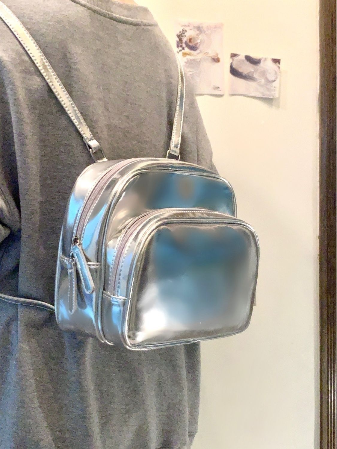 Same style bag for women 2023 new niche silver backpack cute versatile casual commuting small backpack