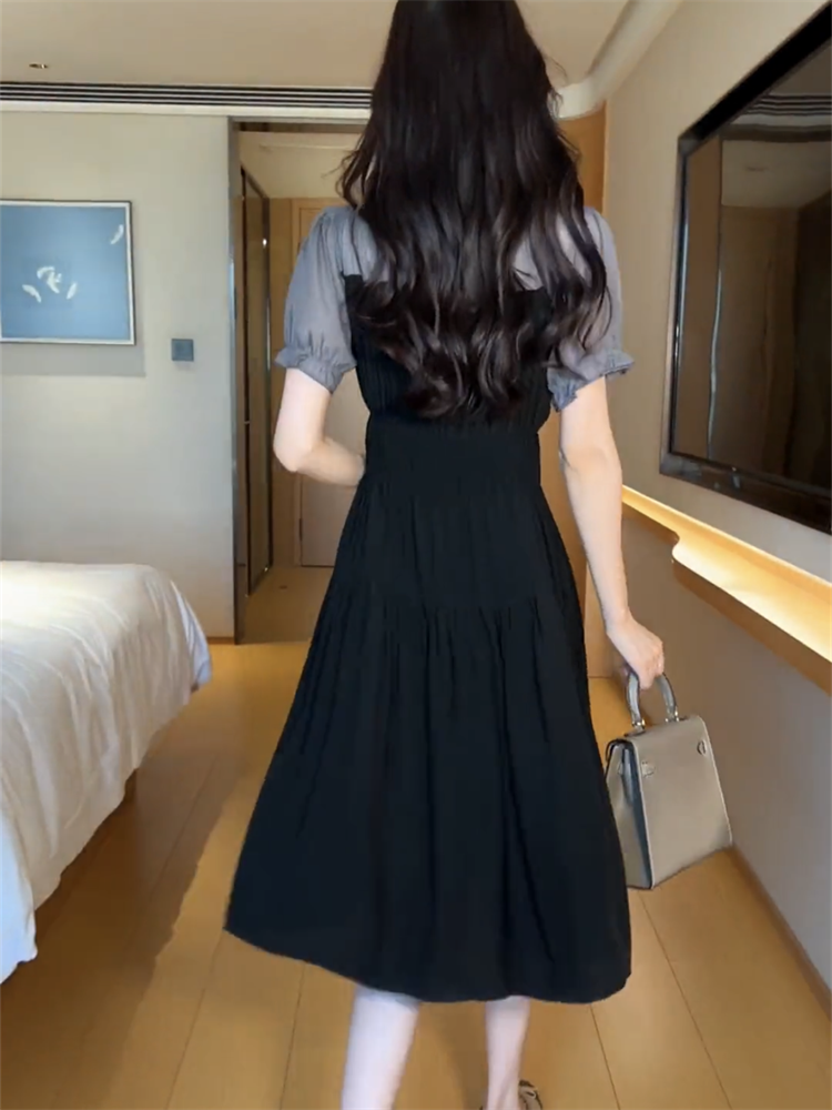 蓝海奕诺气质短袖拼接收腰连衣裙女2023夏新款中长款显瘦小黑裙子