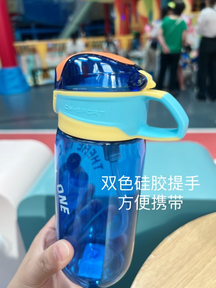迪士尼夏季新款儿童水杯吸管Tritan防摔幼儿园高颜值爱莎公主水杯