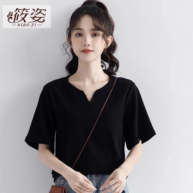 筱姿黑色V領正肩短袖t恤女ins潮2023夏季新款設計感小眾半袖上衣