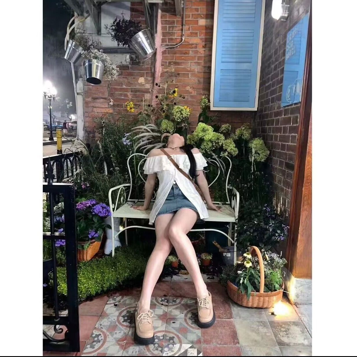 大碼女裝微胖mm純欲風白色荷葉邊襯衫2023新款女夏遮肚子甜辣上衣