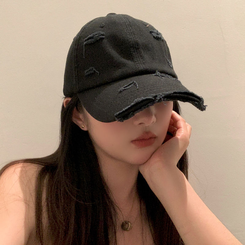 Baseball hat for women in spring and autumn, retro hole-matched, versatile soft top, curved brim, personalized old sunshade, sun protection peaked hat for men