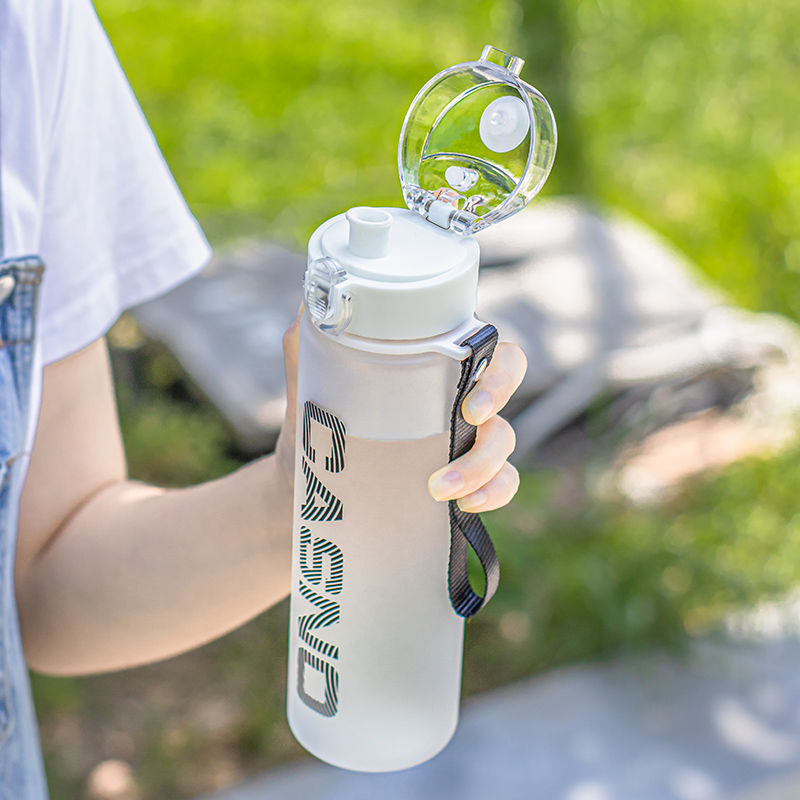 沃普大容量运动水杯tritan便携太空杯学生女生高颜值塑料防摔水壶
