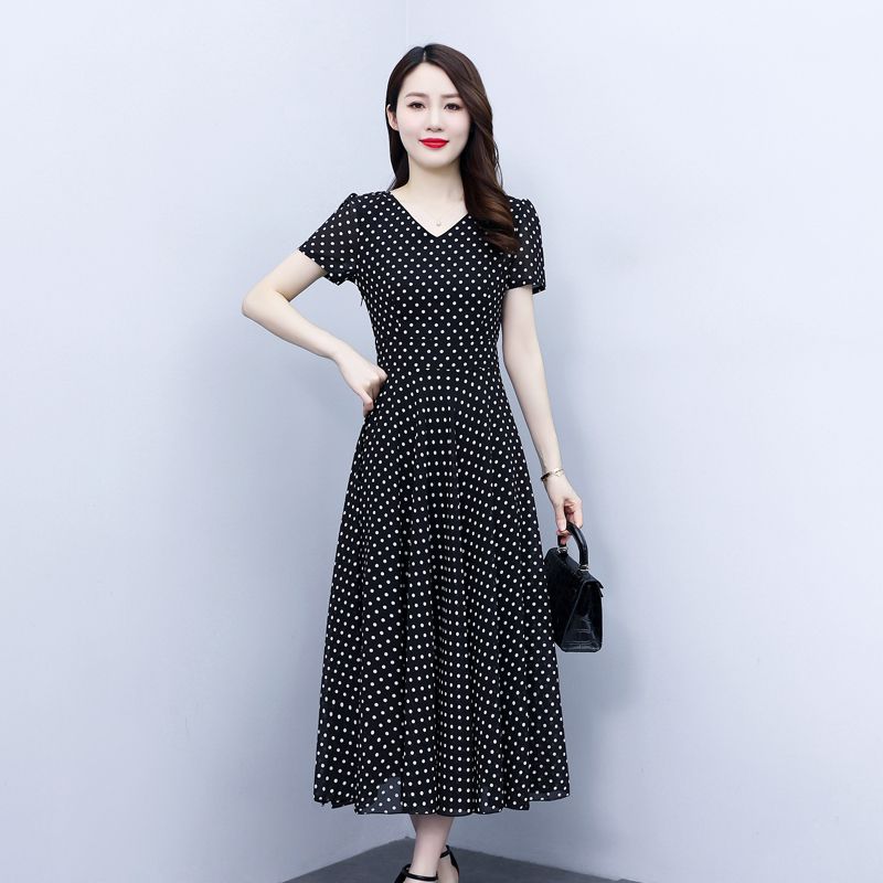 波點雪紡連衣裙女2023新款夏季高檔洋氣收腰顯瘦遮肚大擺過膝長裙