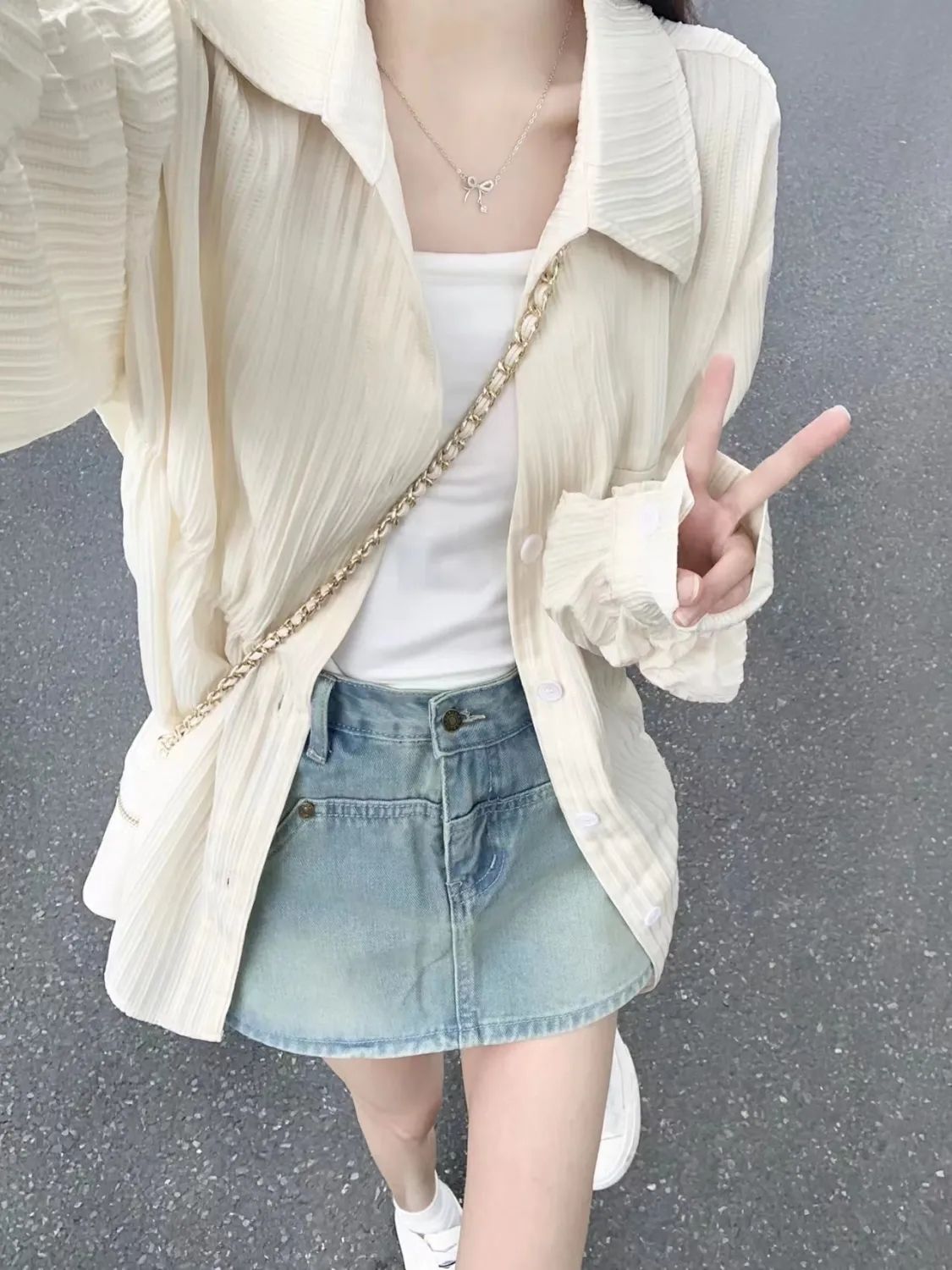 法式防曬襯衫女外套女夏設計感小眾薄款透氣襯衣開衫肌理感上衣