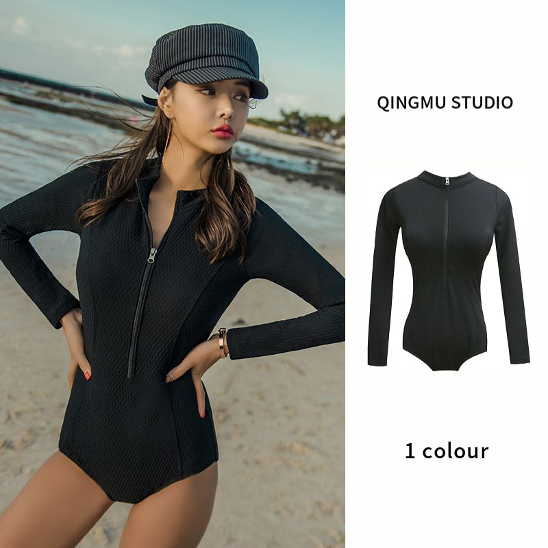 Long-sleeved one-piece swimsuit for women 2023 new super fairy Korean surfing one-piece triangle belly-covering slimming quick-drying swimsuit