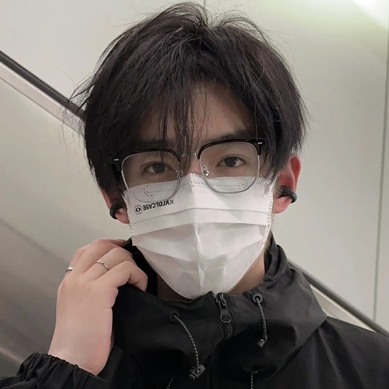 Xiaohongshu half-frame myopia glasses for science and engineering men, handsome and good-looking, anti-blue light commuting flat glasses for female students, Han Chao