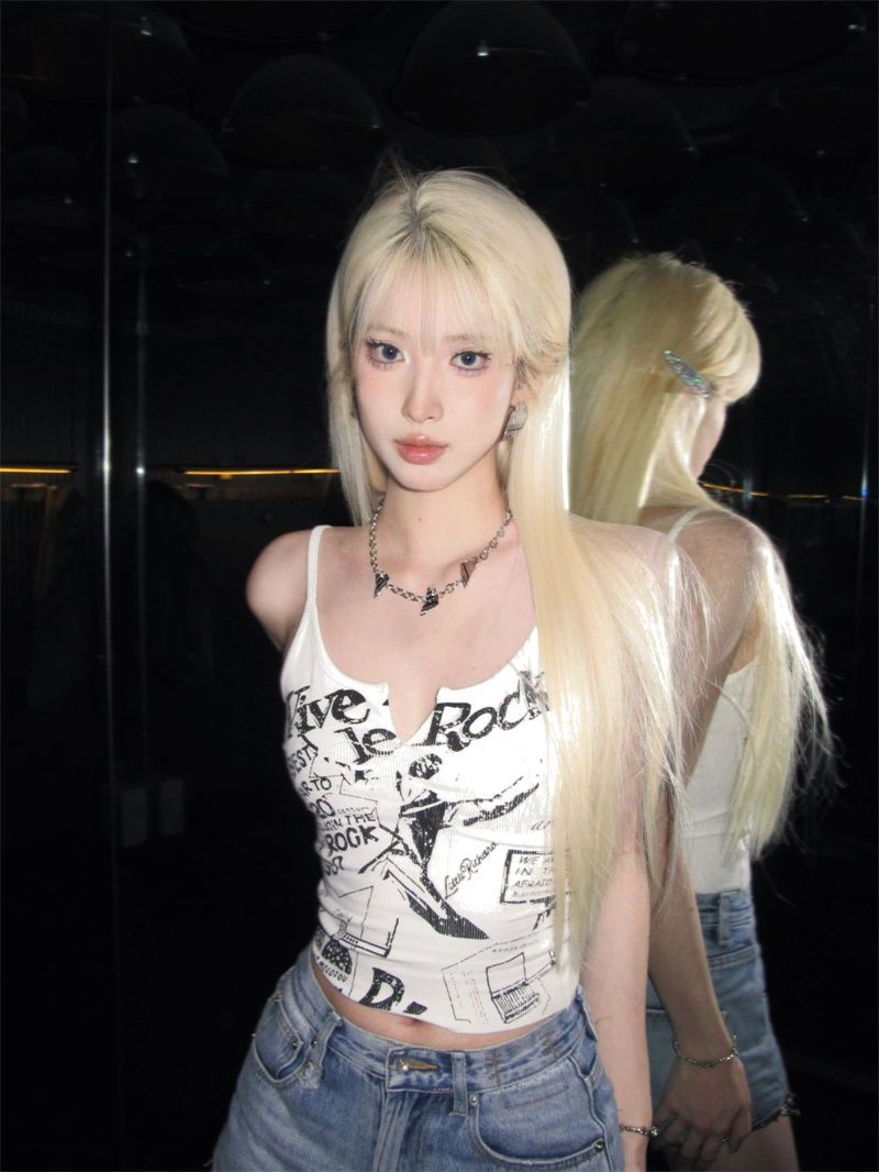 VIBRATE韩版超好看卡通字母吊带背心女夏季短款修身显瘦气质上衣