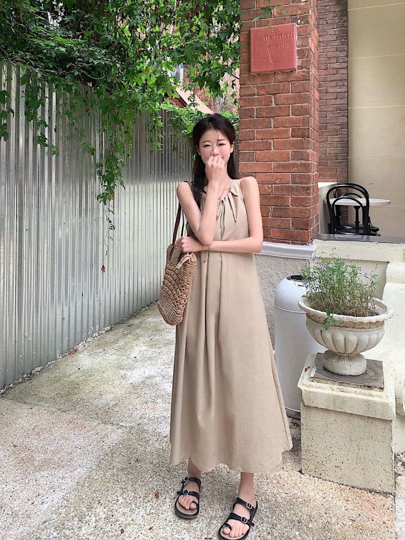 Tea break Japanese sleeveless dress long section loose and thin temperament loose feeling spring and summer new skirt women