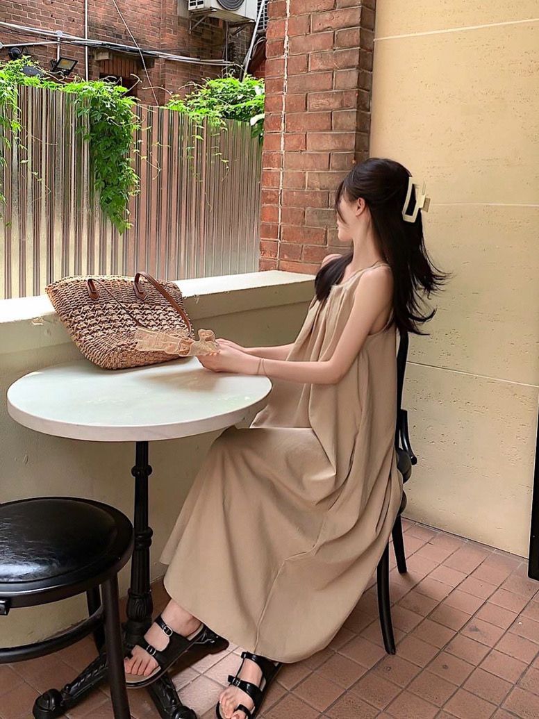 Tea break Japanese sleeveless dress long section loose and thin temperament loose feeling spring and summer new skirt women