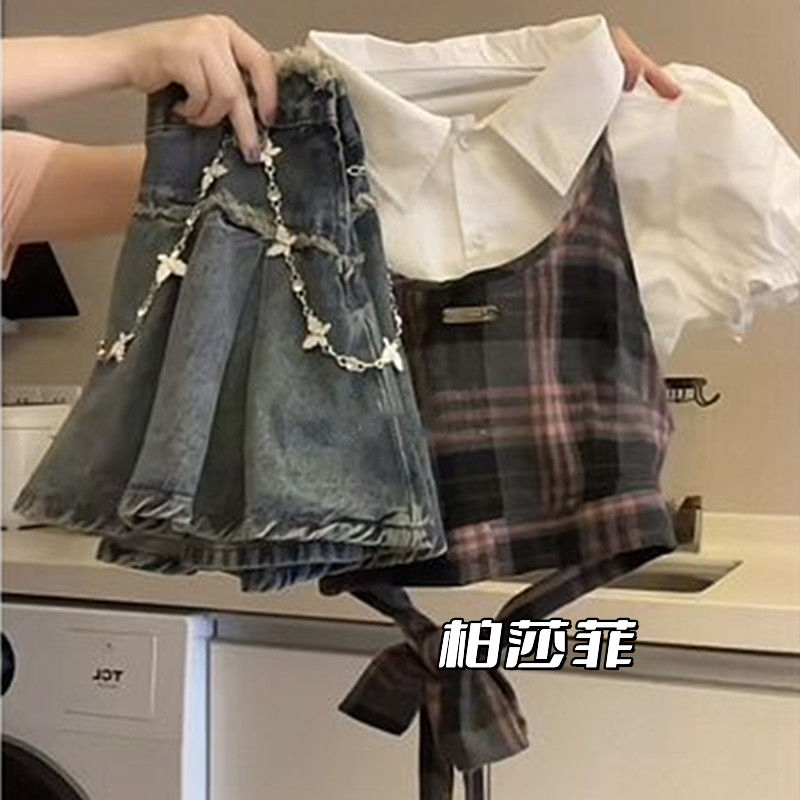 夏季多巴胺穿搭女2023新款韓版短袖襯衫格子吊帶牛仔短裙三件套潮