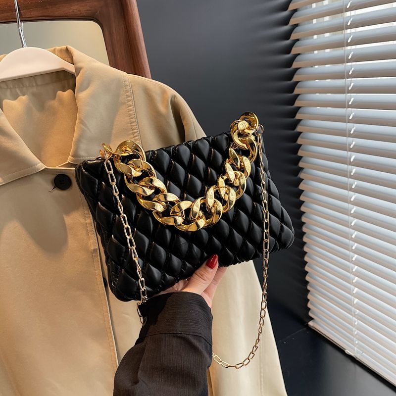 Diamond chain bag women's 2023 spring and summer new trendy small square bag versatile ins single shoulder crossbody armpit bag