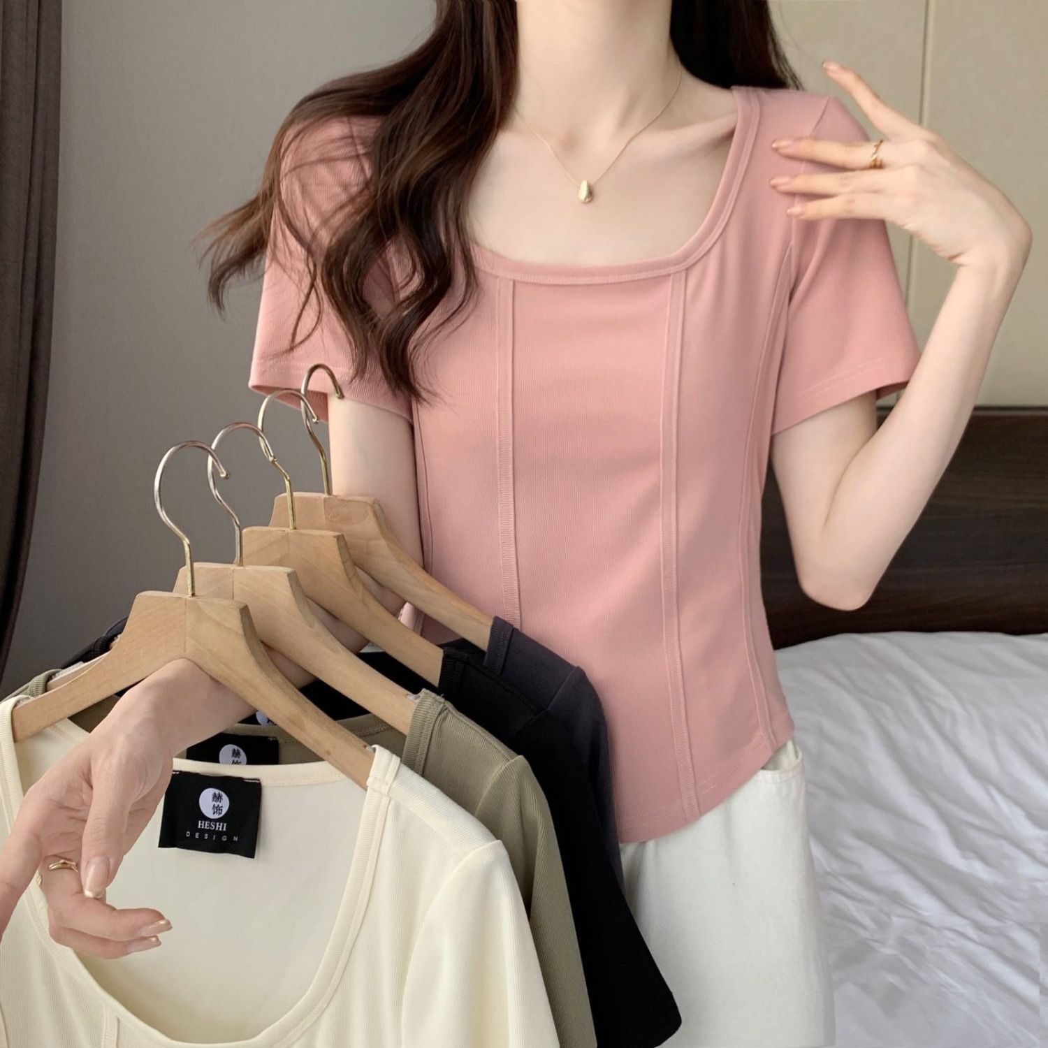 Pure desire wind pink fish bone short-sleeved waist cover meat slightly fat mm large size summer square collar t-shirt women's front shoulder top