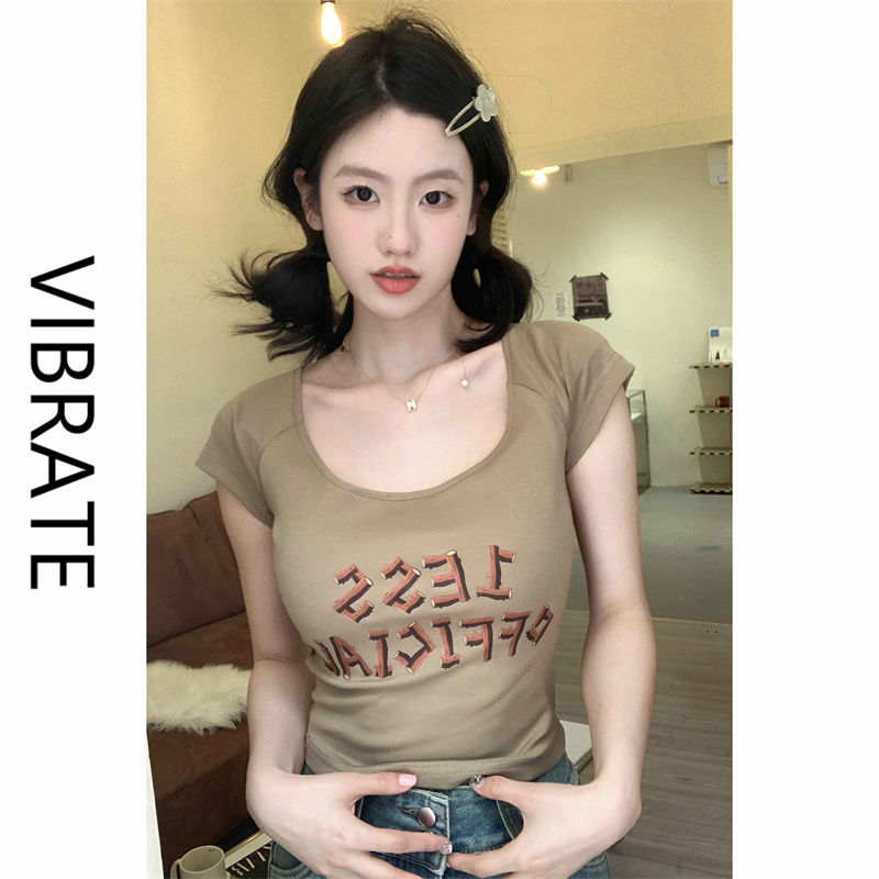 VIBRATE Korean version of the summer match letter big U-neck thin short-sleeved T-shirt European and American street niche American-style babes