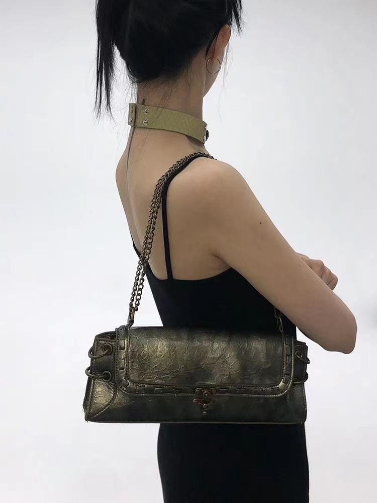 復古法棍包女包2023流行新款潮百搭單肩小包時尚銅金手提包腋下包