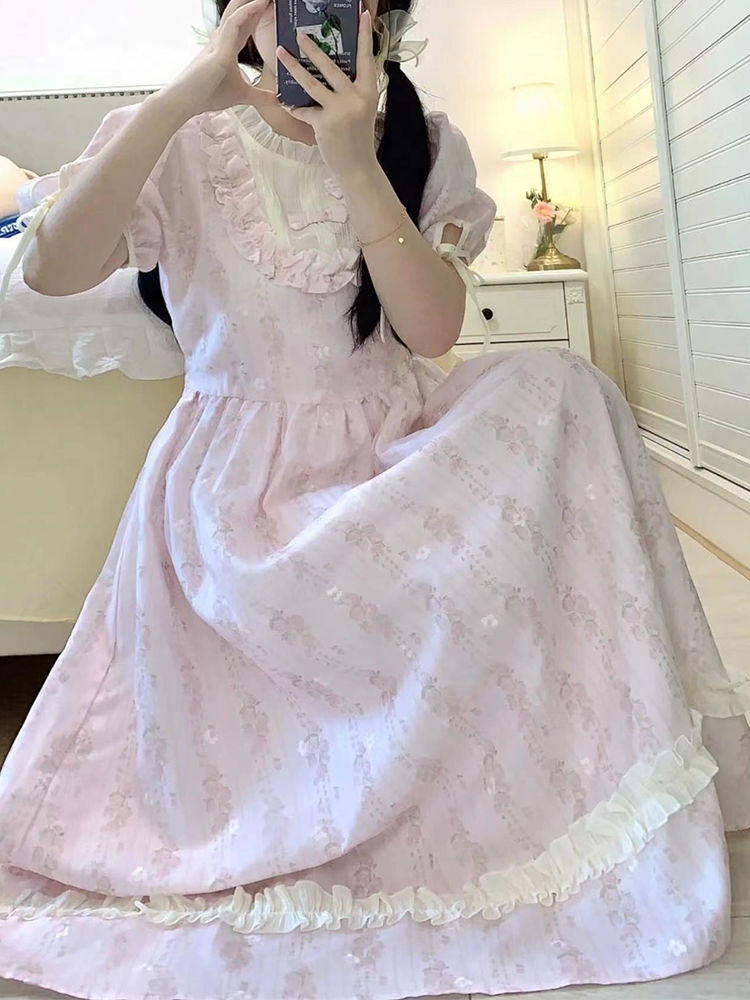 少女粉甜美學院風設計感木耳邊拼接碎花連衣裙女學生夏日新款長裙