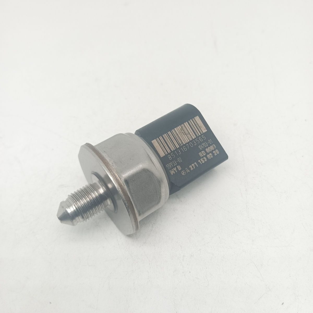 Fuel Pressure Sensor A2711530328 55PP33-02 Fit for Mercedes-Benz