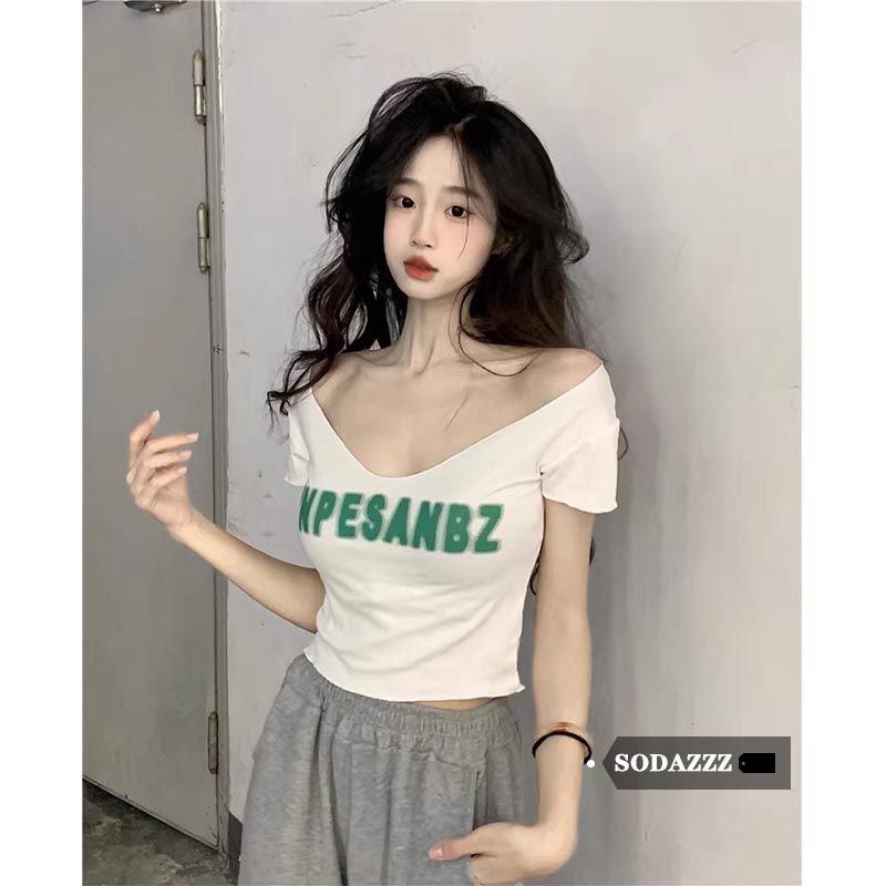 SODAZZZ露鎖骨辣妹v領短袖t恤女夏季設計感修身露臍上衣別致顯瘦