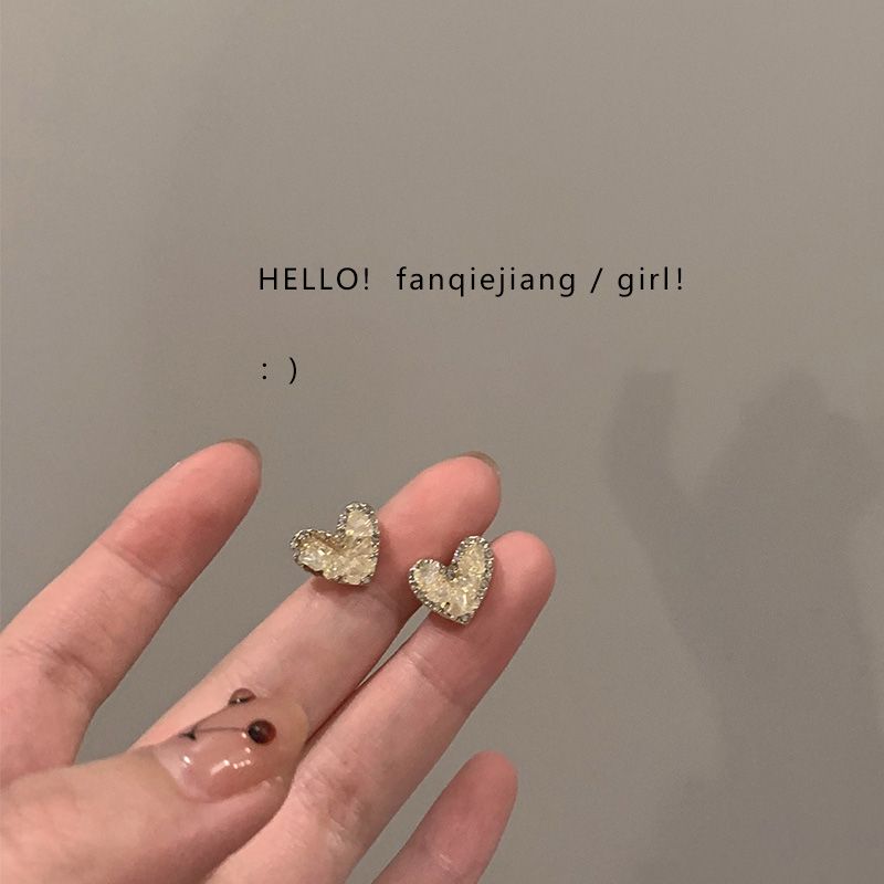 純銀耳釘精緻小愛心耳環女小眾設計感百搭高級超仙甜美冷性風銀針