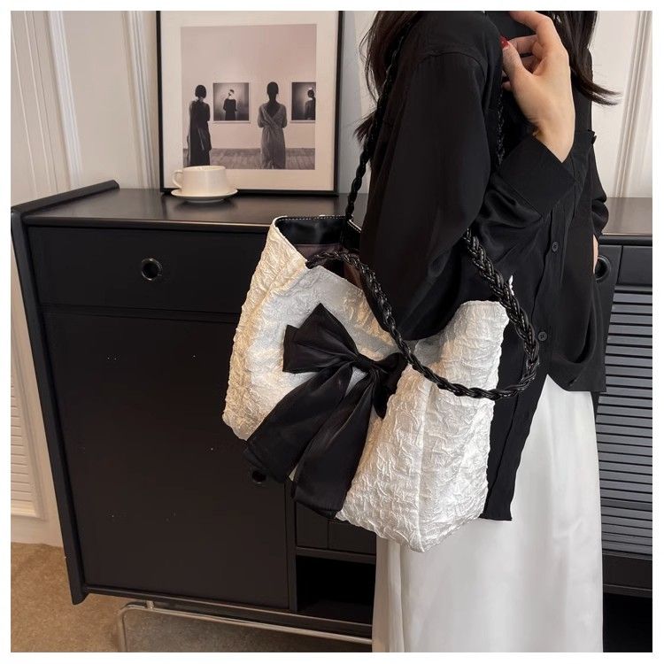 Women's Large Capacity Shoulder Bag Trendy Bowknot Tote Bag_voghion.com