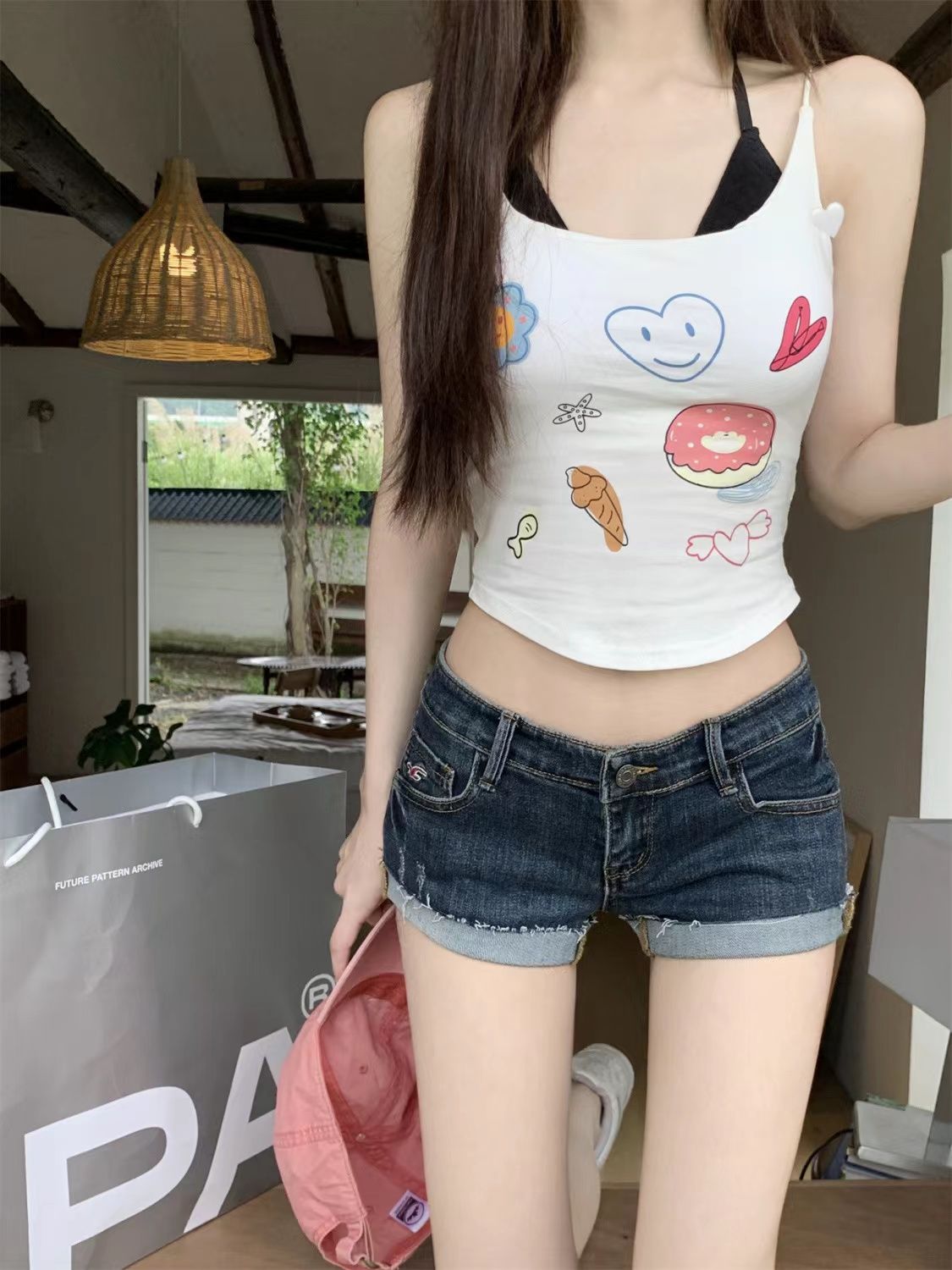 韓版百搭甜辣風小吊帶背心女裝內搭夏季設計感印花帶胸墊短款上衣