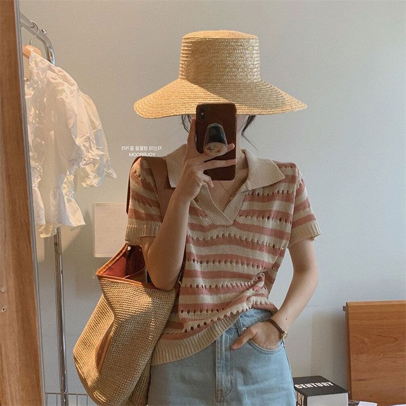 French retro polo collar hollow striped sweater top women's thin section summer design sense niche V-neck short-sleeved t-shirt