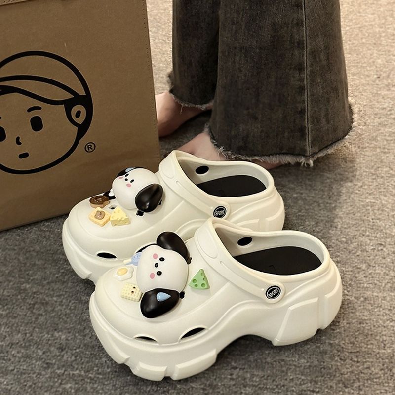 可愛卡通洞洞鞋女夏外穿2023新款網紅超火厚底踩屎感沙灘包頭拖鞋