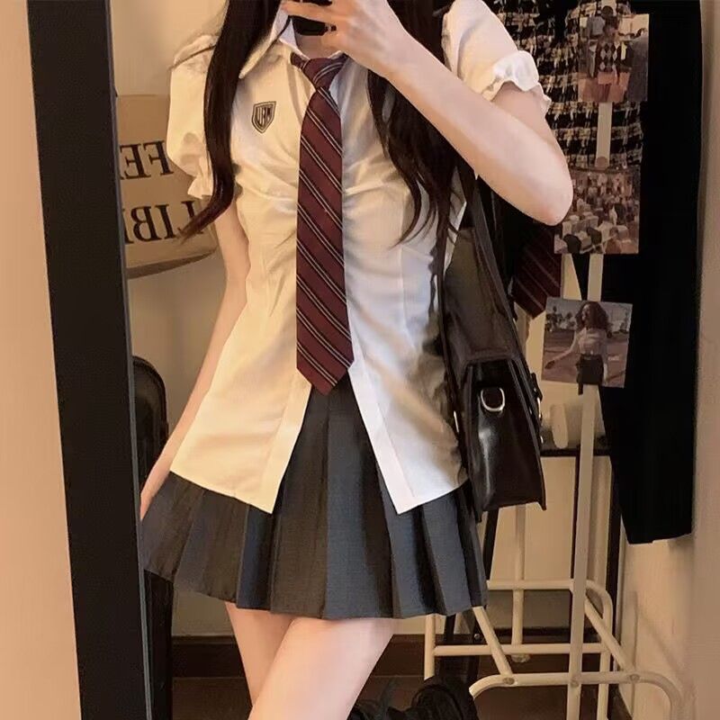 2023夏季新款學院風褶皺設計感系帶短袖女襯衫jk制服收腰顯瘦襯衣