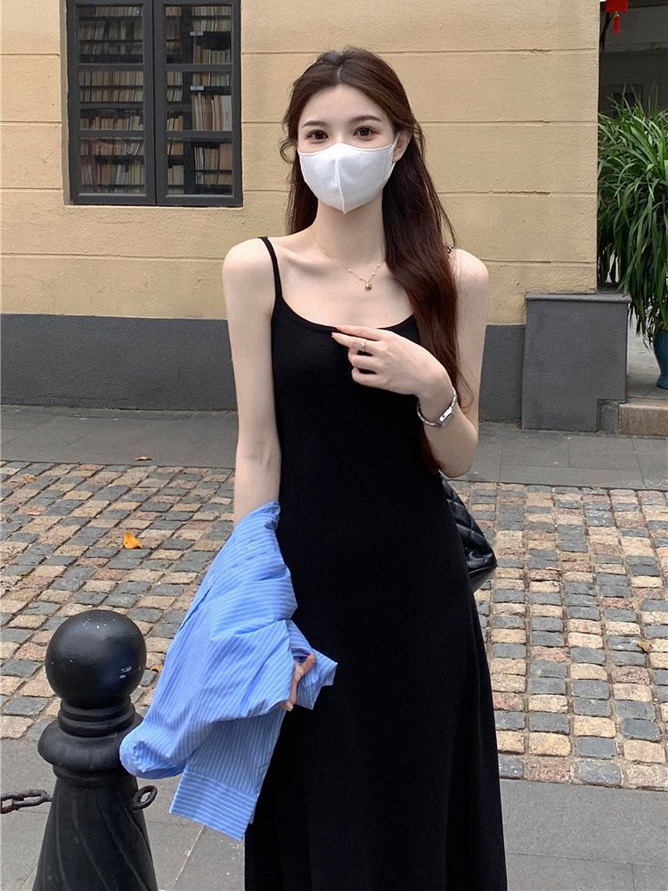 韩版气质温柔风无袖连衣裙女夏季2023新款纯欲法式收腰吊带长裙子
