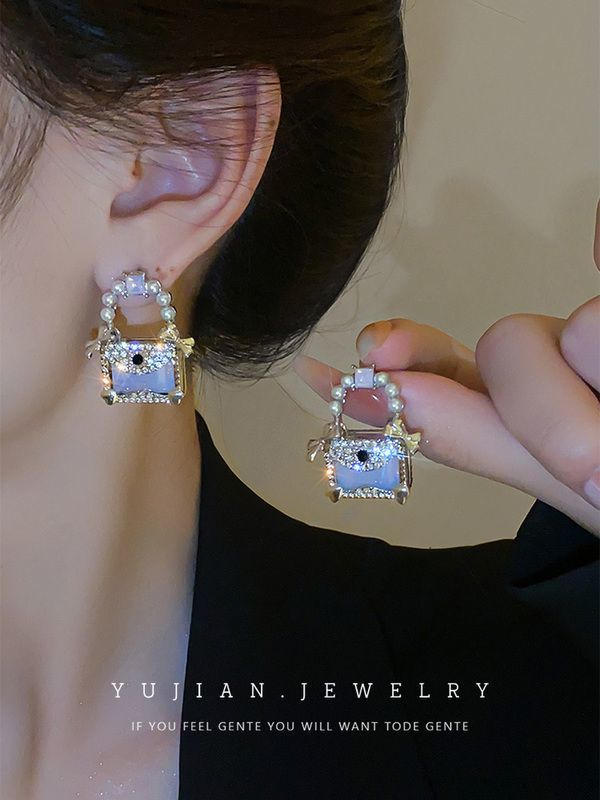 小香珍珠包包耳环小众设计感高级轻奢时尚耳钉2023新款爆款耳饰女