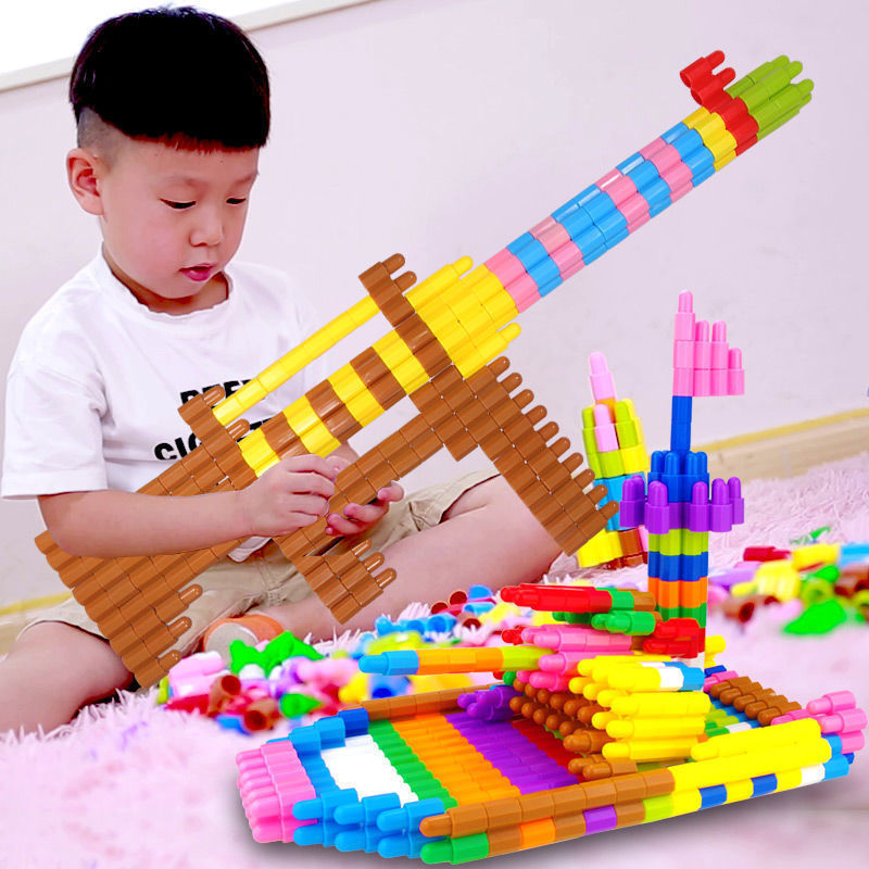 儿童拼装益智玩具积木大号大颗粒3到6岁幼儿园男孩智力开发拼图