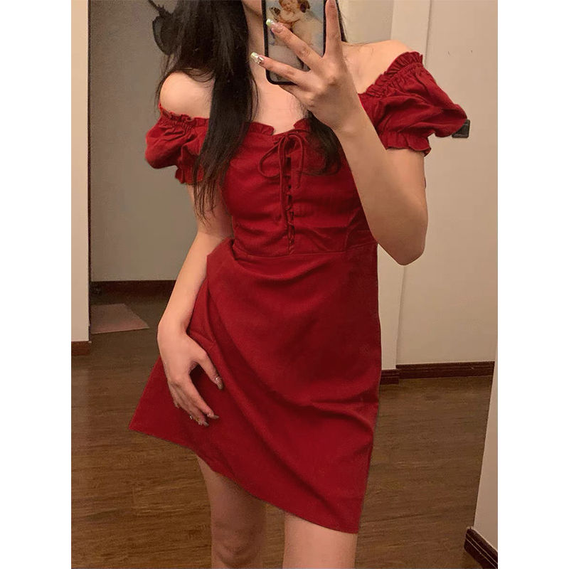 大碼女裝泡泡袖紅色連衣裙女夏氣質收腰甜辣妹短裙子顯瘦遮肉微胖