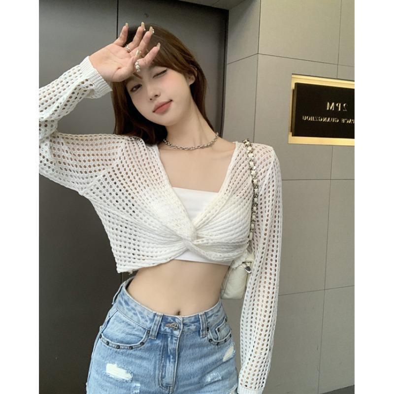 Korean holiday style hollow long-sleeved sun protection sweater for women summer new short design niche casual top