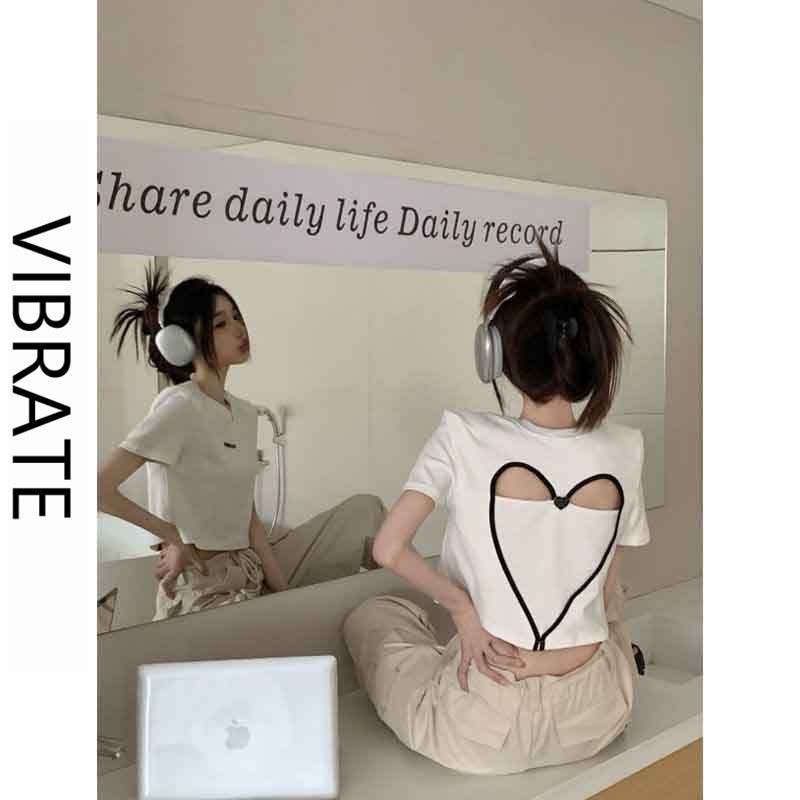 VIBRATE Korean version design sense back hollow love short-sleeved T-shirt women's summer slim short short all-match top