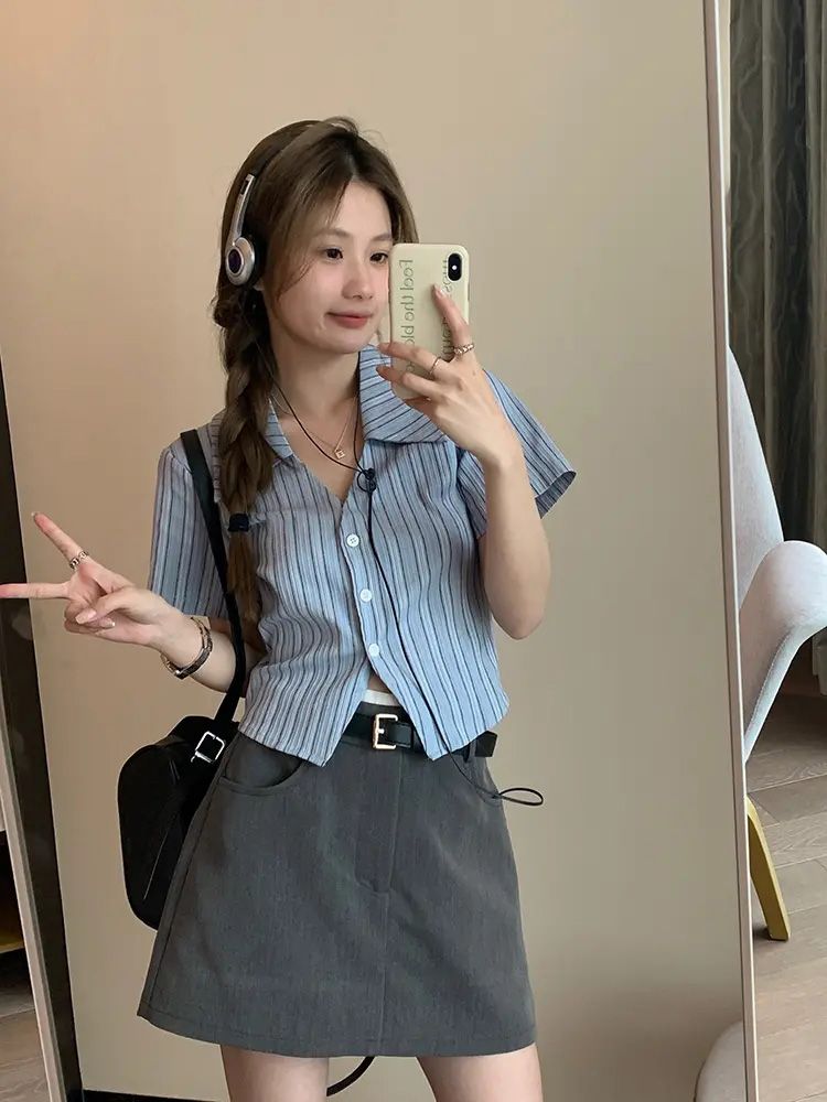 清新套裝女夏季2023新款甜美條紋短袖襯衫高腰顯瘦半身短裙兩件套