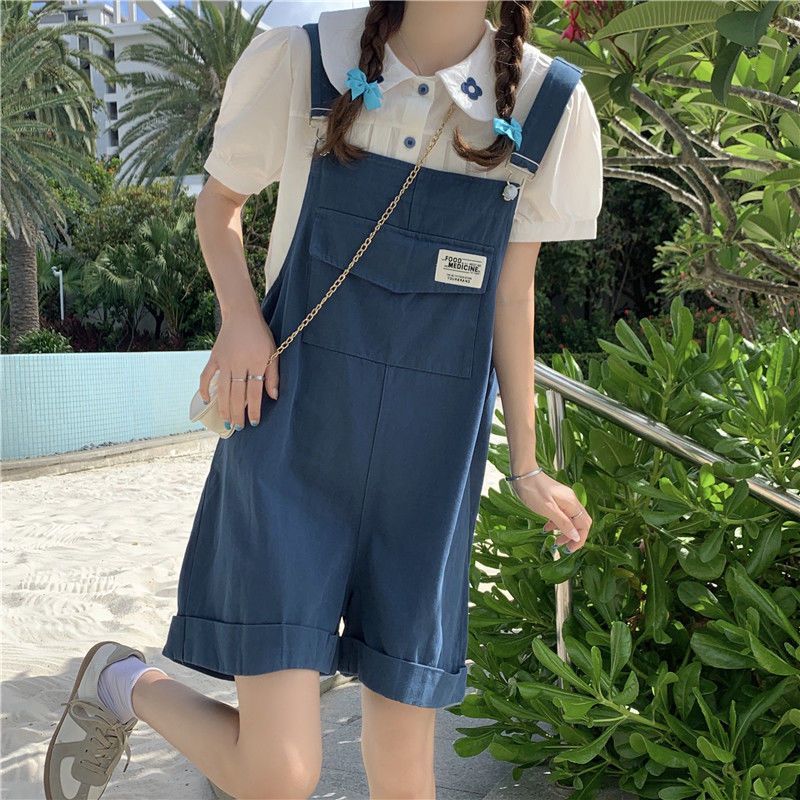 Summer 2022 new suit female student Korean version loose embroidered shirt + casual bib shorts two-piece trendy