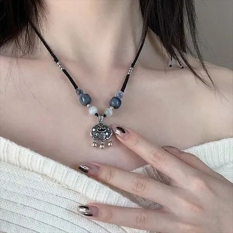 新中式平安鎖項鍊女手工編織繩福字鈴鐺長命鎖吊墜氣質送閨蜜女友