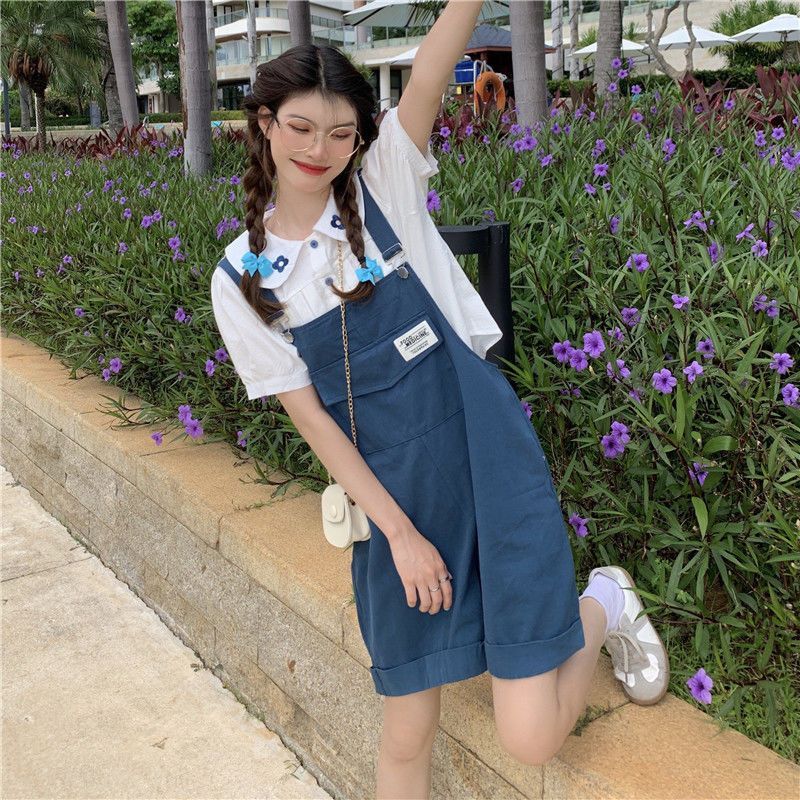 Summer 2022 new suit female student Korean version loose embroidered shirt + casual bib shorts two-piece trendy