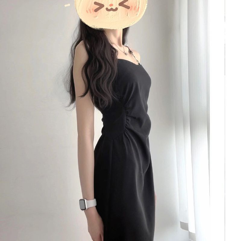 筱姿法式黑色韩版吊带连衣裙新款修身收腰显瘦长裙小众设计感