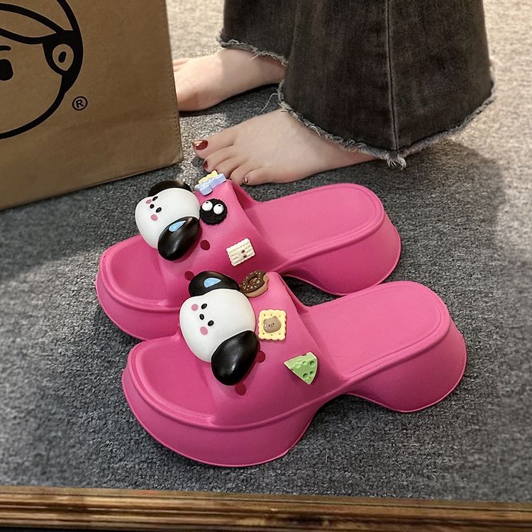 2023 new summer cute cartoon ins fashion beach shoes for women thick-soled outer wear non-slip casual lazy slippers