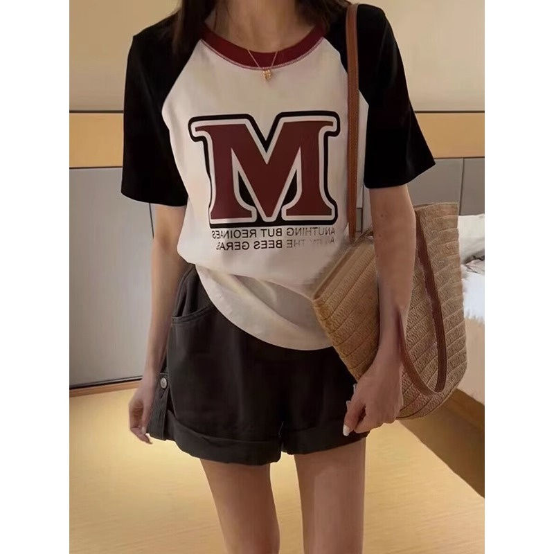  new large-size women's summer clothes, western style, shoulders, color matching, short-sleeved t-shirts, slightly fat mm slimming tops