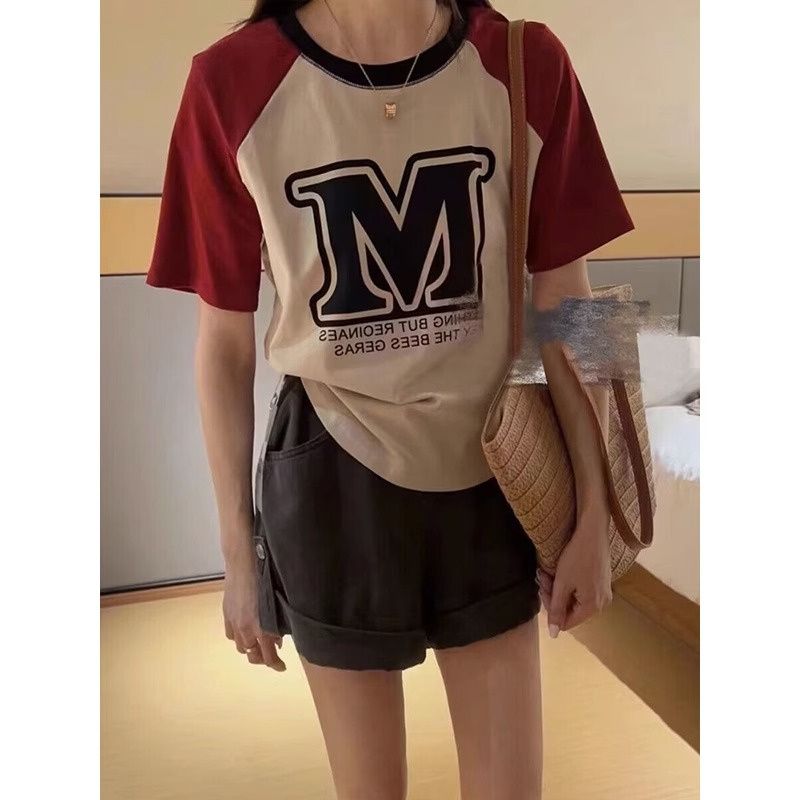  new large-size women's summer clothes, western style, shoulders, color matching, short-sleeved t-shirts, slightly fat mm slimming tops