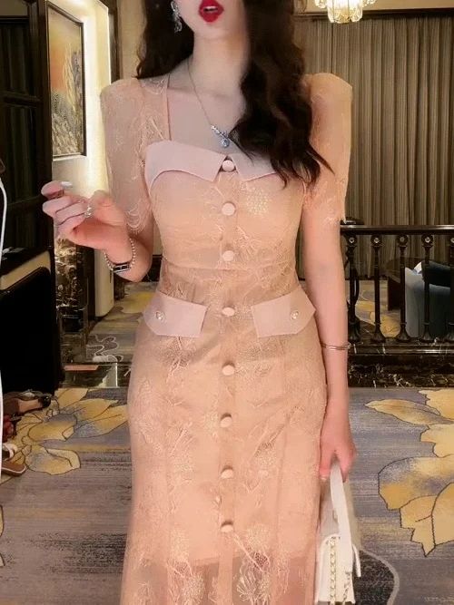 法式輕奢高貴性感時尚氣質名媛顯瘦蕾絲設計感連衣裙2023夏季新款