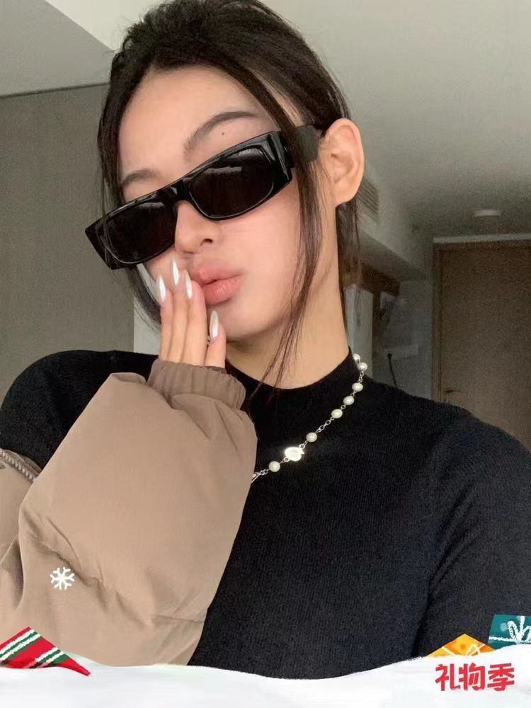 European and American style rectangular street photography retro ins high-end sunglasses for women trendy funny concave shape round face sunglasses