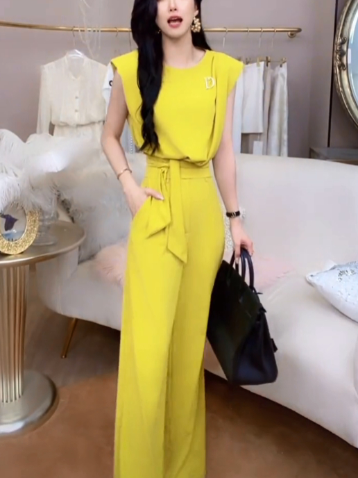 Sister Fei customized high-end temperament suit 2023 summer new sleeveless top high waist wide-leg pants two-piece set