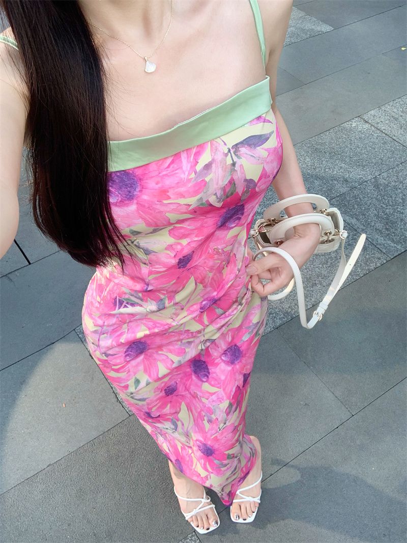 Xiaozi Taikoo Li rich woman dress women's floral suspender skirt summer new bag hip skirt mid-length skirt